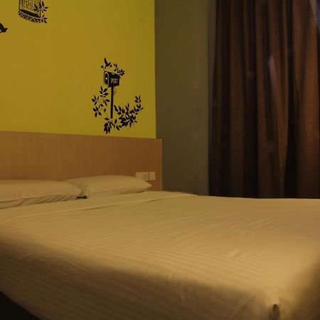 Hotel Sin Jo جوهر بهرو المظهر الخارجي الصورة